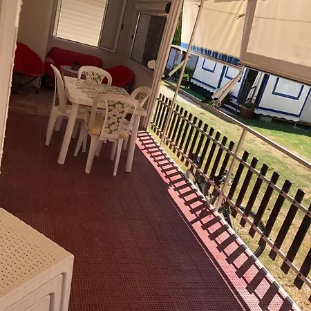 Camping Lago Azzurro Campingplatz Altidona
